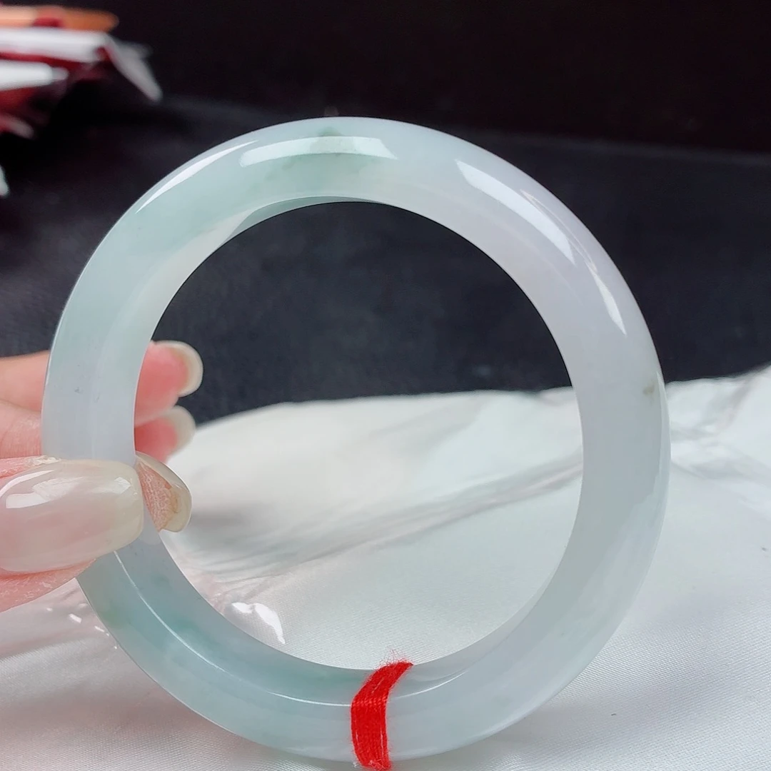 未镶嵌手镯翡翠55