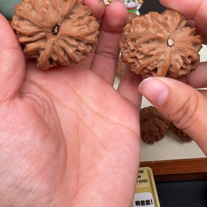 小***哈把件文玩核桃苹果43
