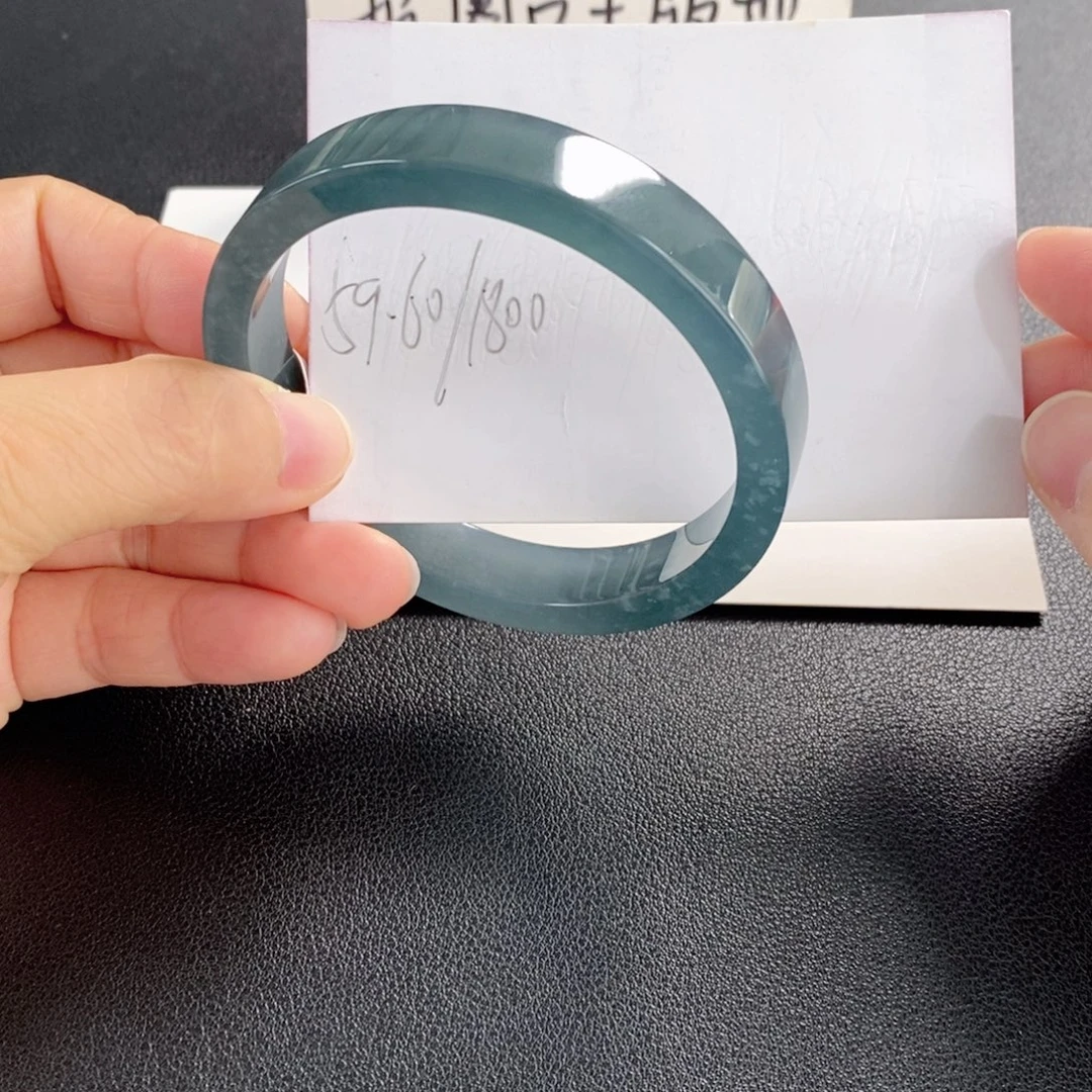 翡翠未镶嵌手镯天然翡翠