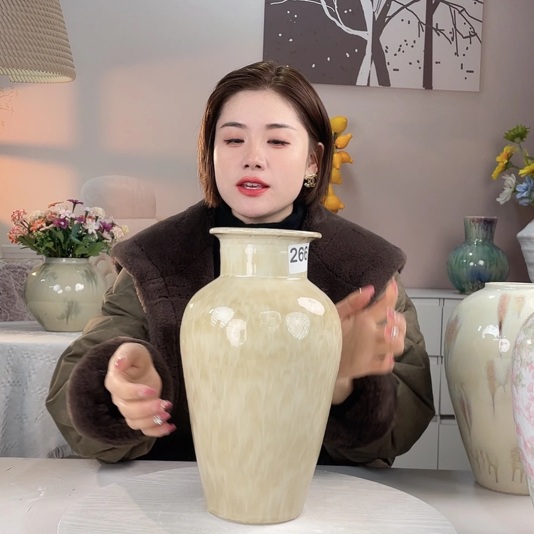 在***方摆件266 景德镇陶瓷艺术精品