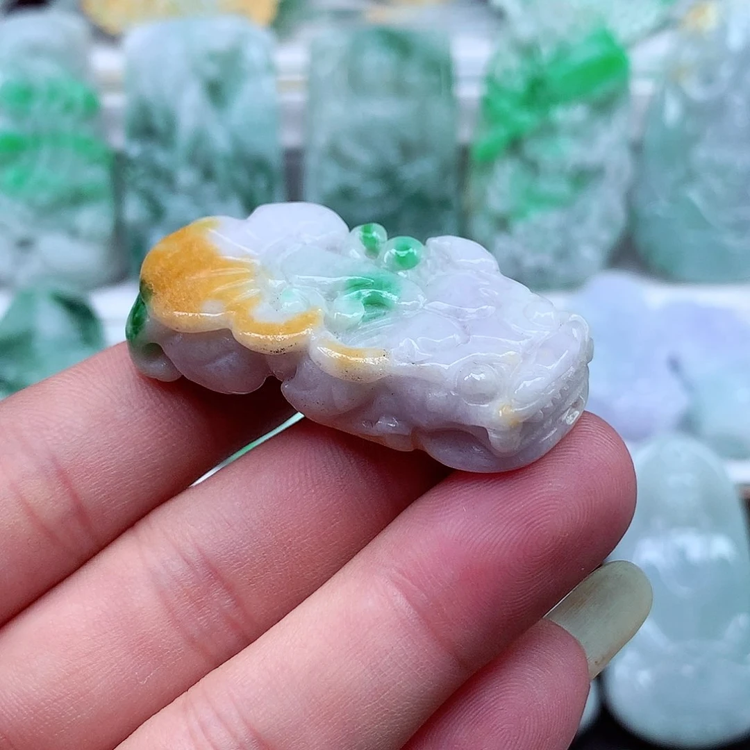 翡翠未镶嵌颈饰翡翠吊坠