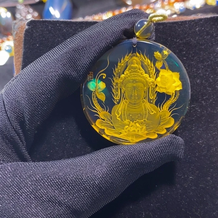 蓝珀未镶嵌珠宝奇石墨西哥蓝珀观音