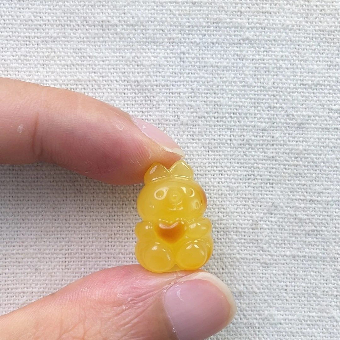 琥珀未镶嵌裸石爱心小兔