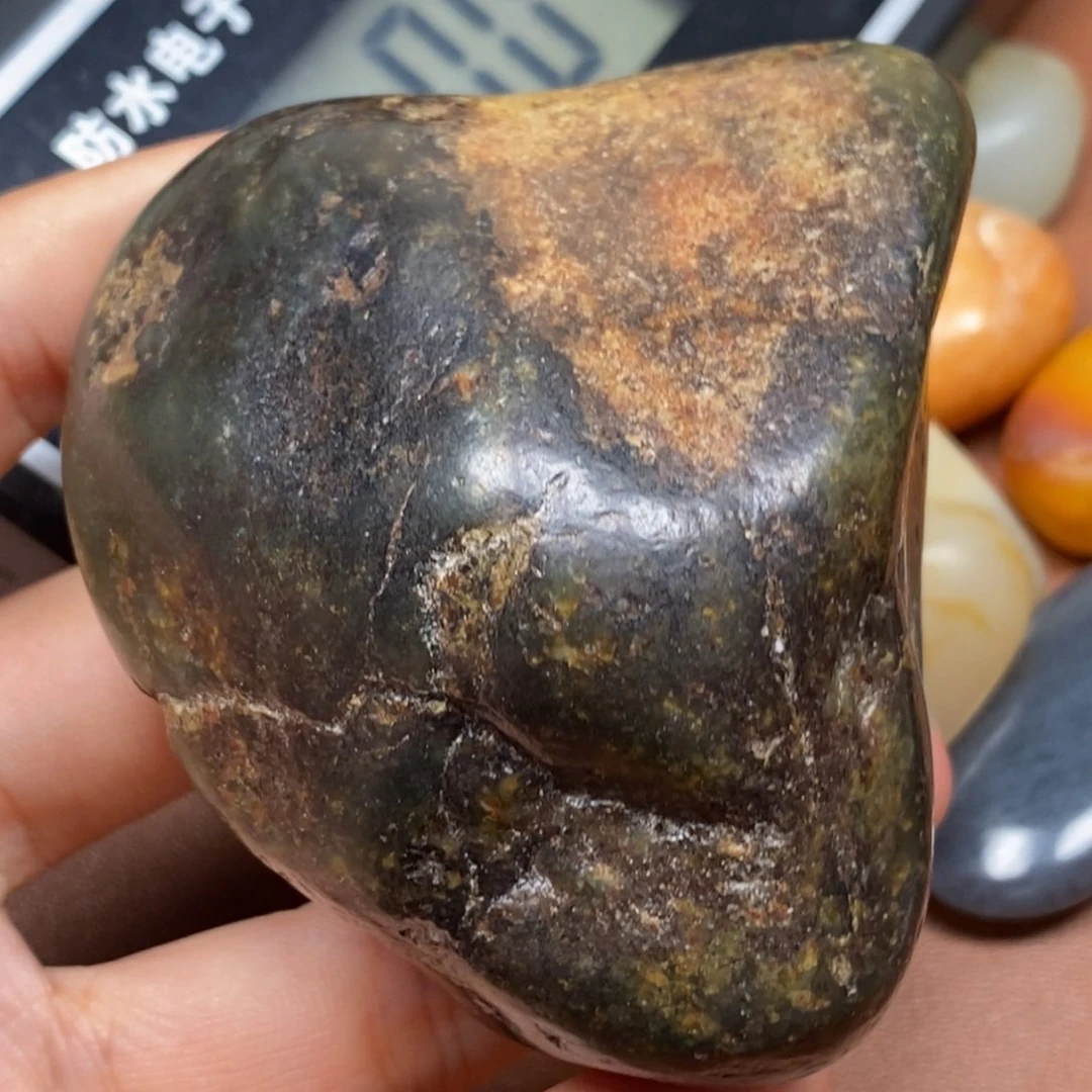 和田玉（糖玉）未镶嵌挂件