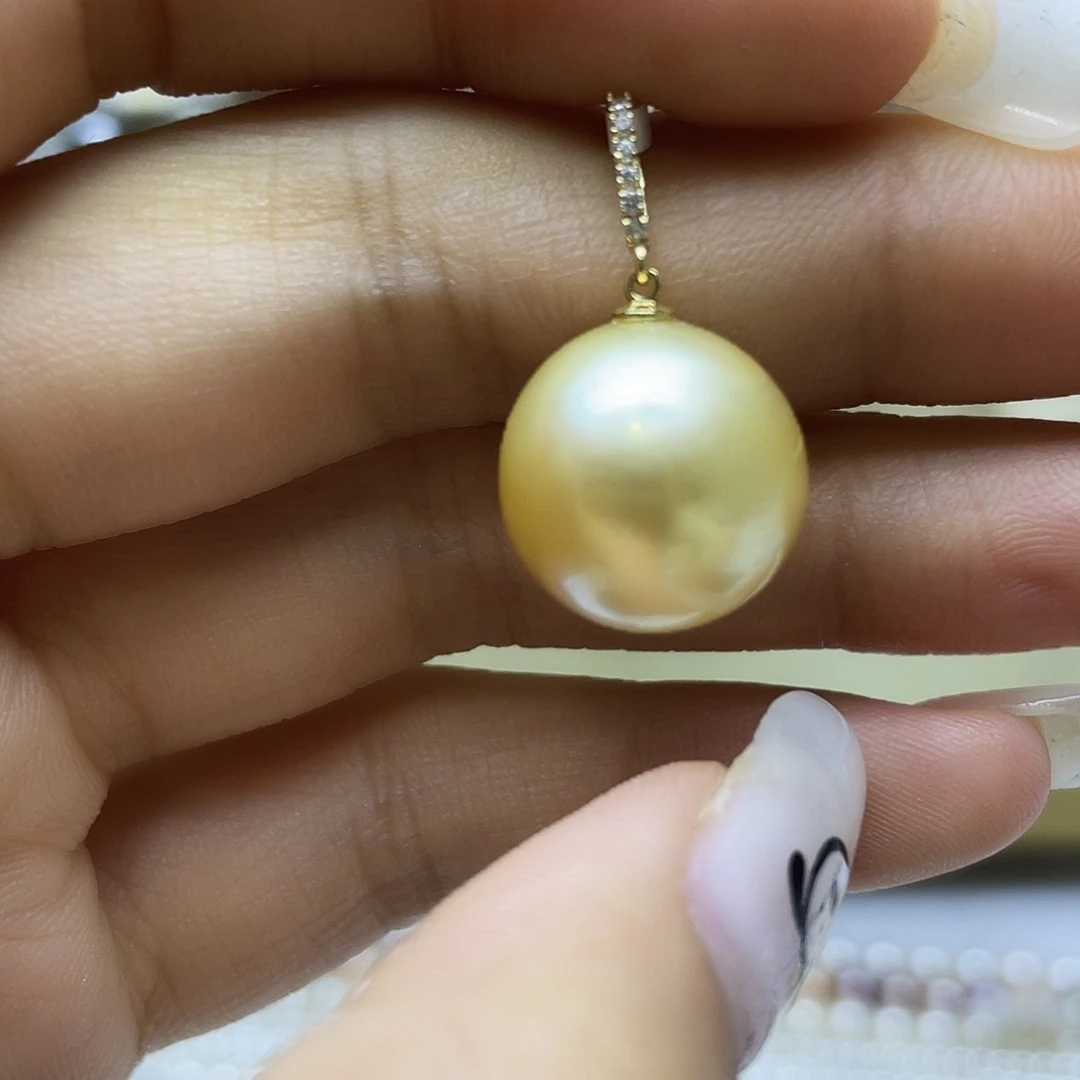 海水珍珠18K金镶嵌颈饰