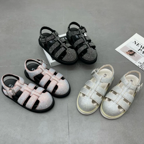 欧洲站水钻满钻2025年夏季新建编织复古罗马凉鞋平底鞋猪笼鞋女鞋