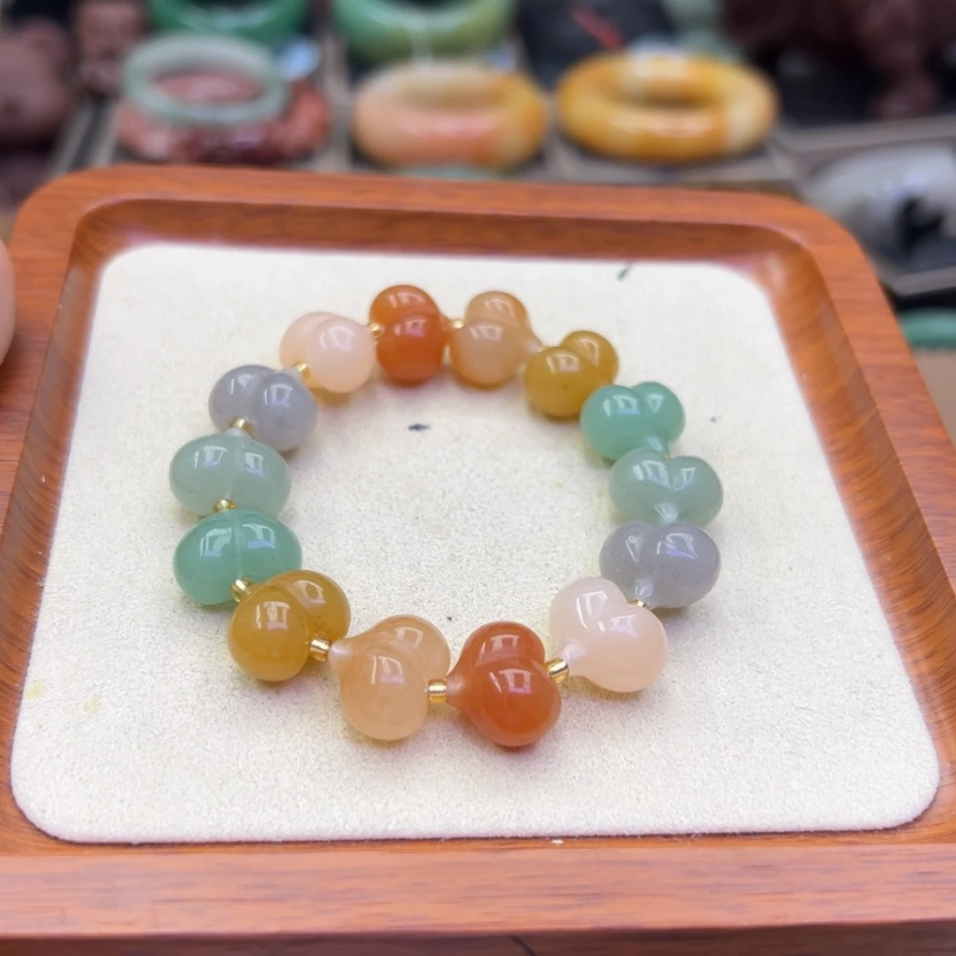 未镶嵌手镯石英岩玉?**?