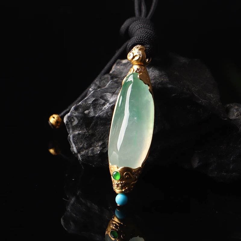名玉艺术 18K金镶嵌 冰种带翠挂件吊坠