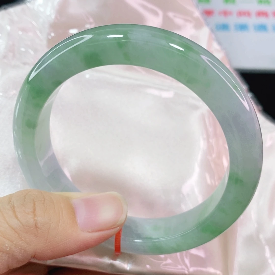 未镶嵌手镯翡翠55.8圈口品质杠杠的