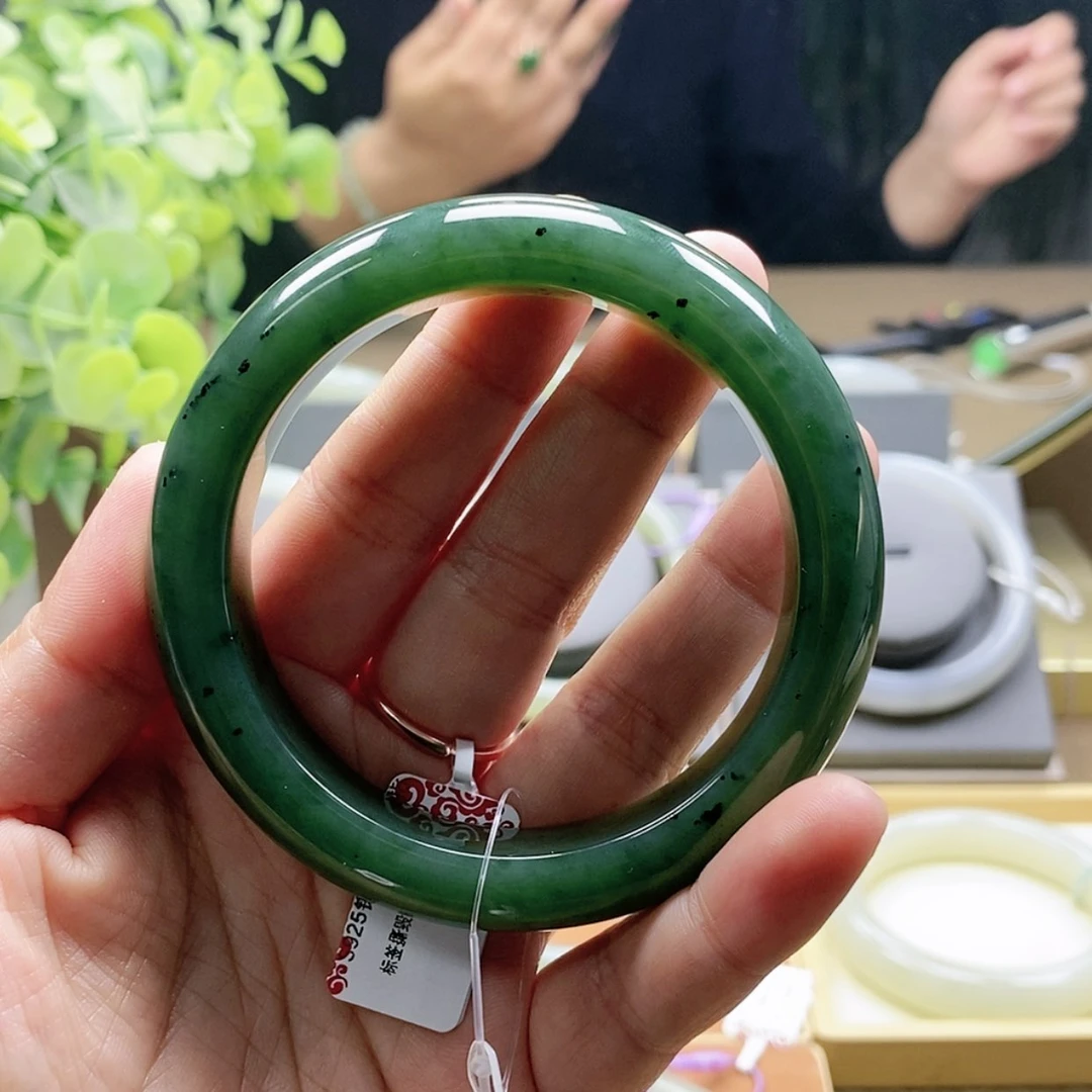 【闪购商品】和田玉手镯未镶嵌