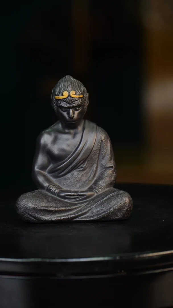 双色悟空 宜兴紫砂茶宠摆件