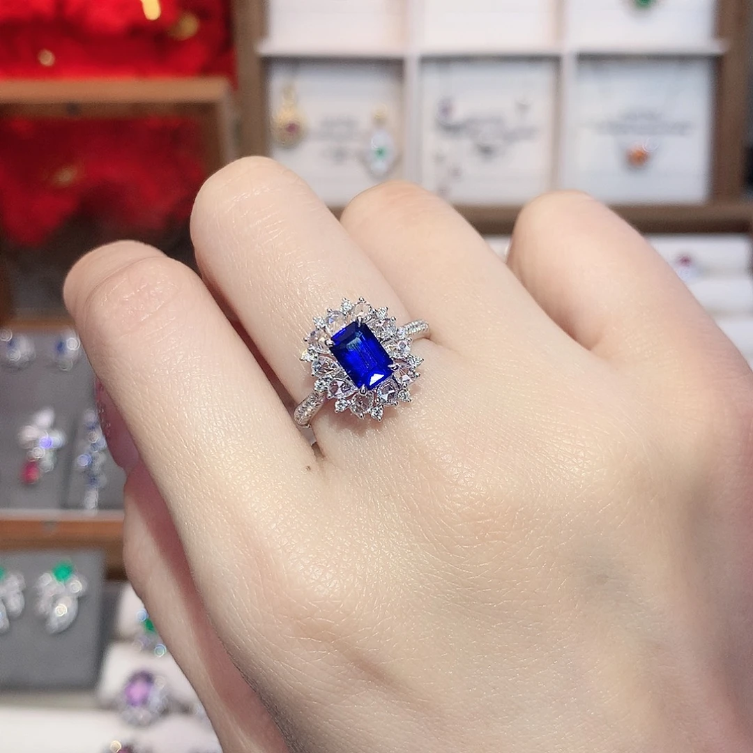 蓝宝石18K金镶嵌戒指1.53ct/天然宝石/七天无理由