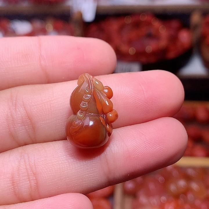 南红玛瑙未镶嵌南红包浆葫芦