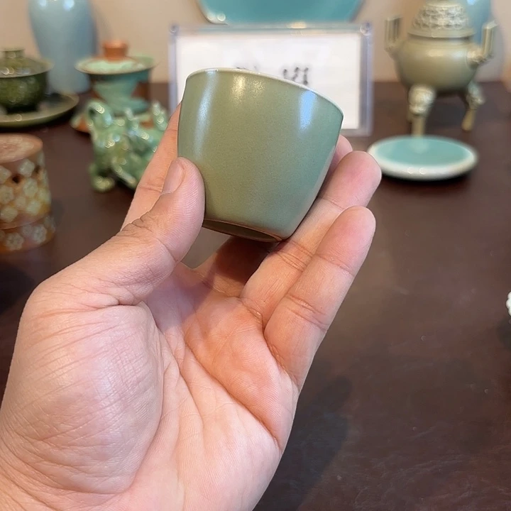 瓷片龙泉青瓷福利青瓷