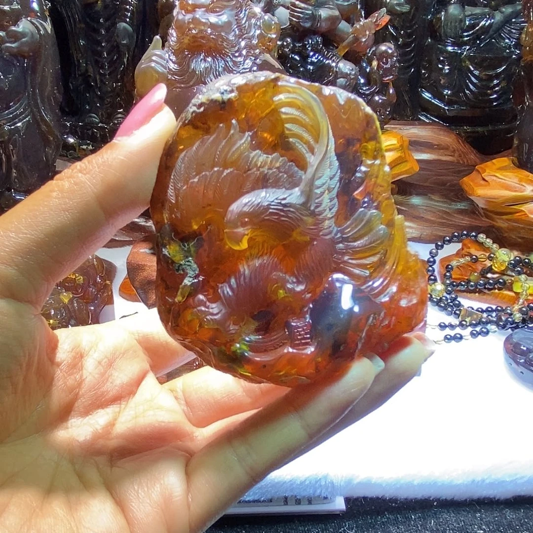 琥珀颈饰未镶嵌大展宏图