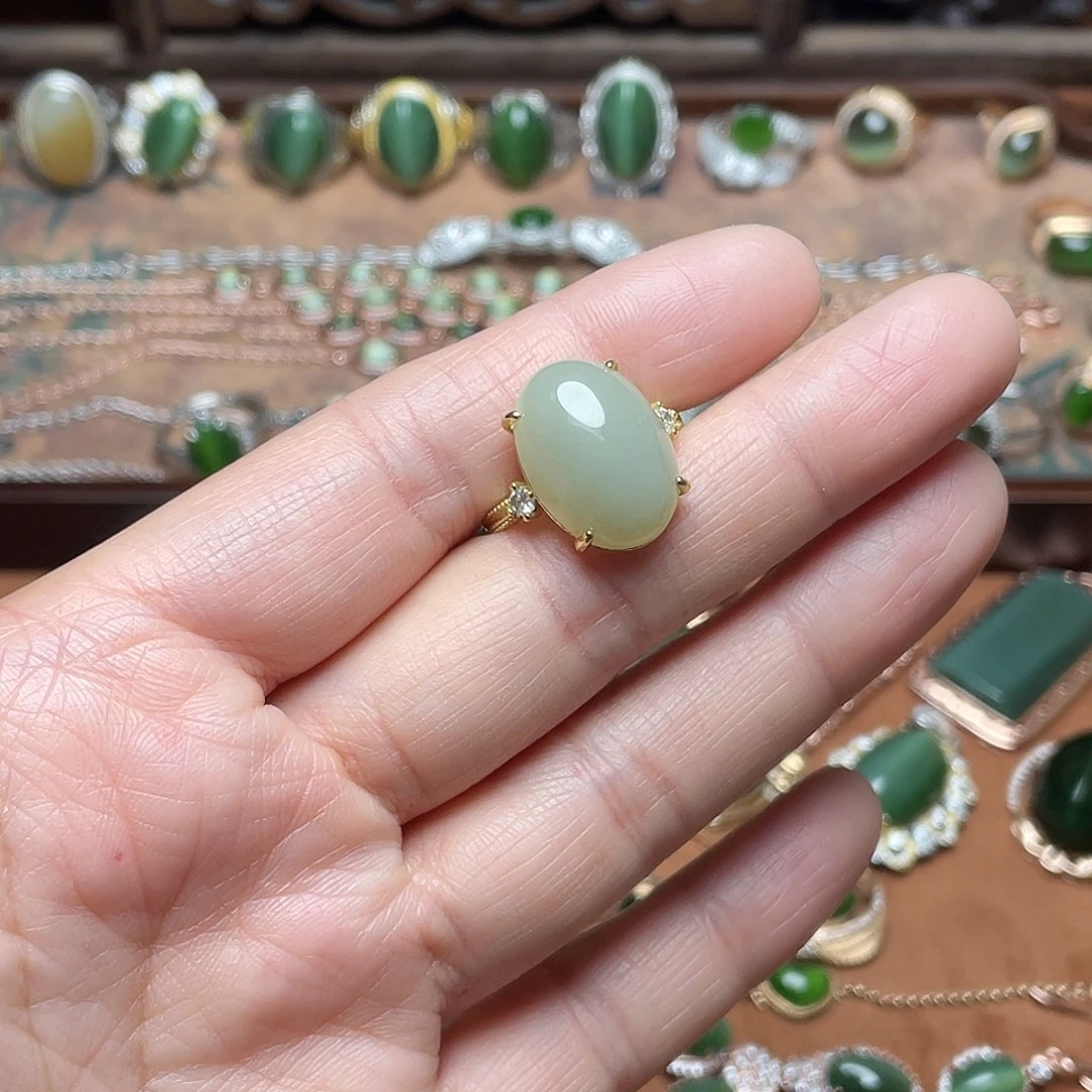 和田玉未镶嵌吊坠(不含链)