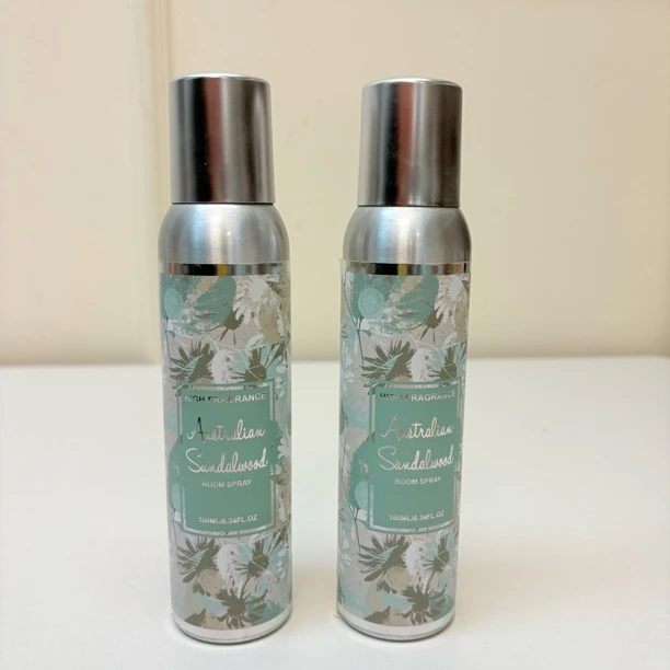 57325 出外，2瓶檀香香型香薰喷雾，180ml/瓶