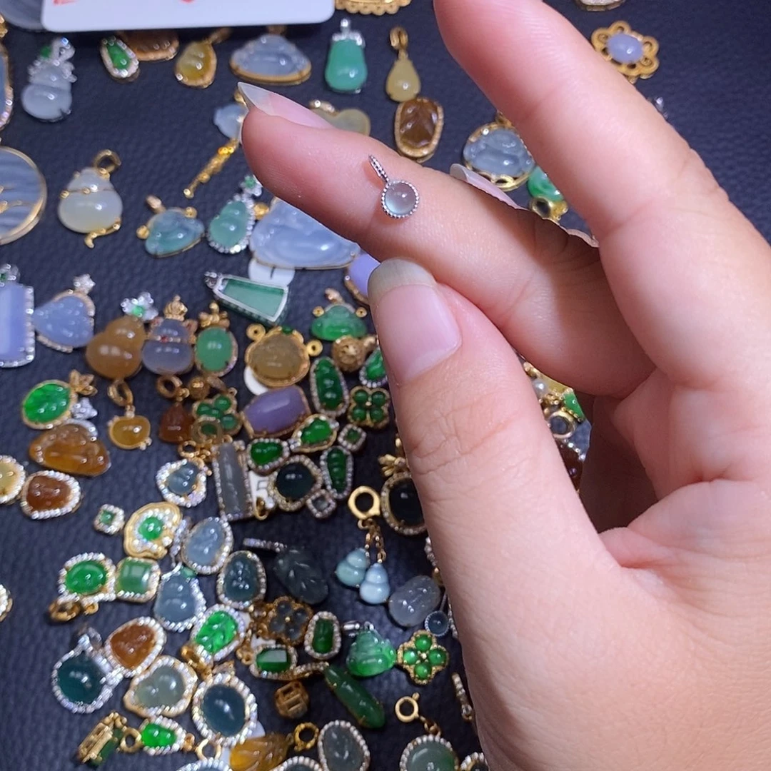 翡翠银S925镶嵌颈饰