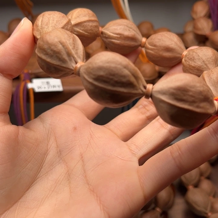 M***W橄榄核手串/手链梅林铁核梅林发货