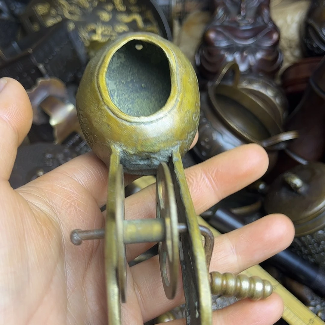 精美铜器，做工精致