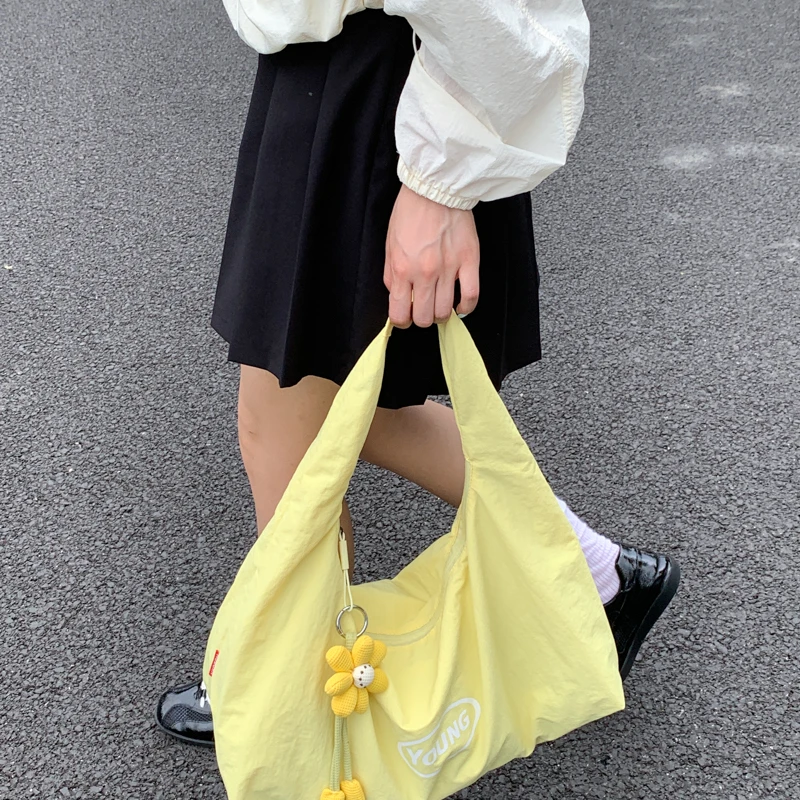 时尚简约托特包2025新款潮流网红气质单肩包小众手提包通勤大容量