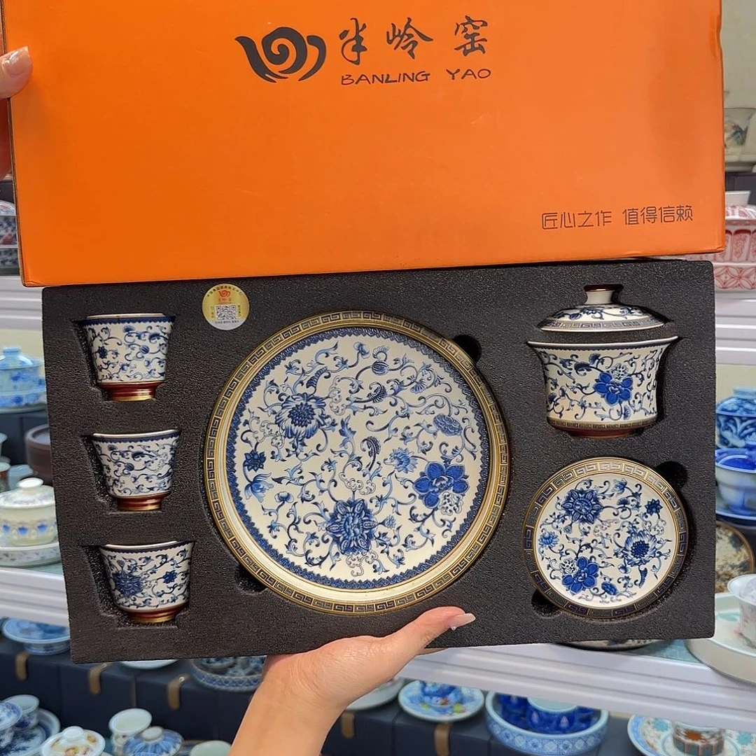 我们都在努力着改变