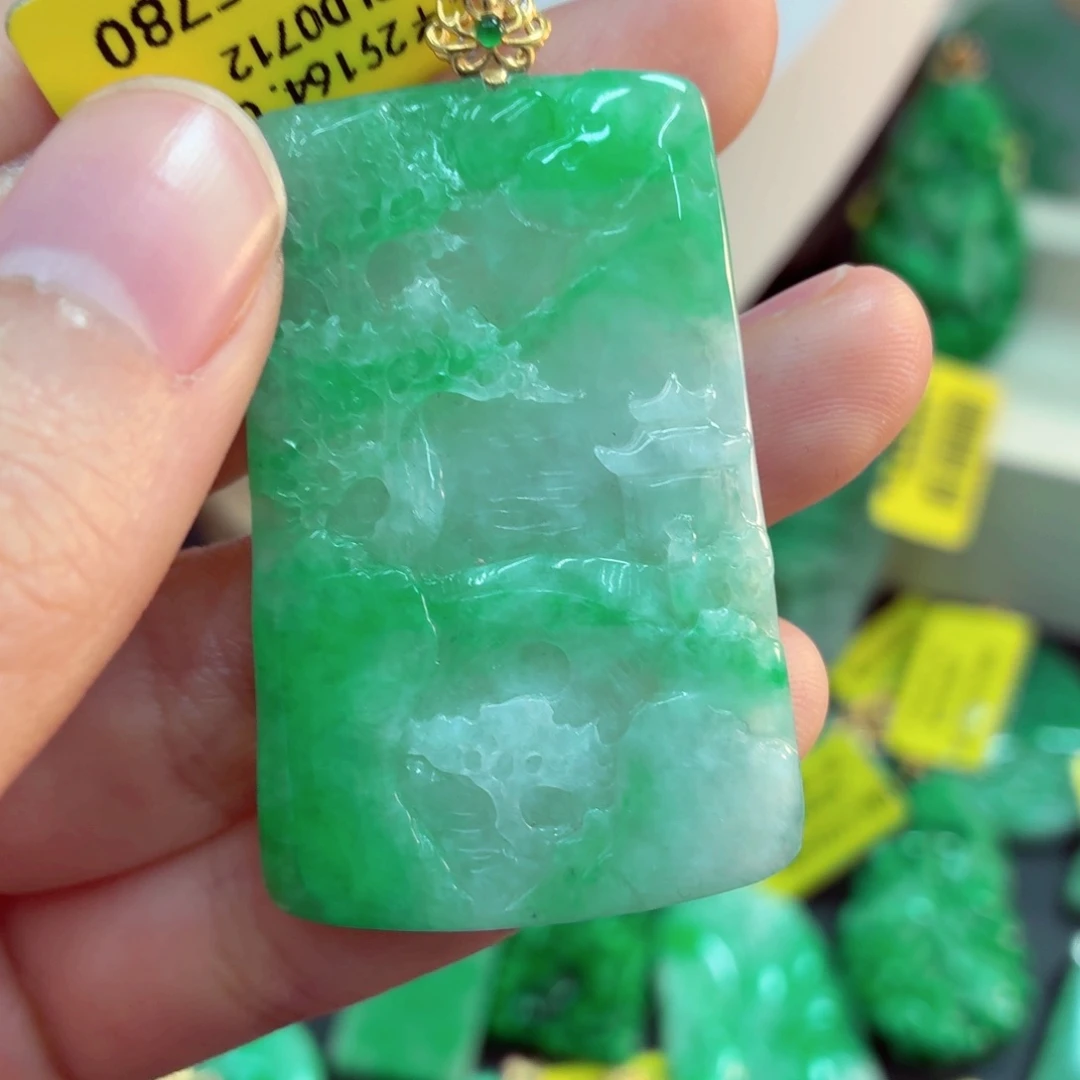 翡翠18K金镶嵌吊坠(不含链)