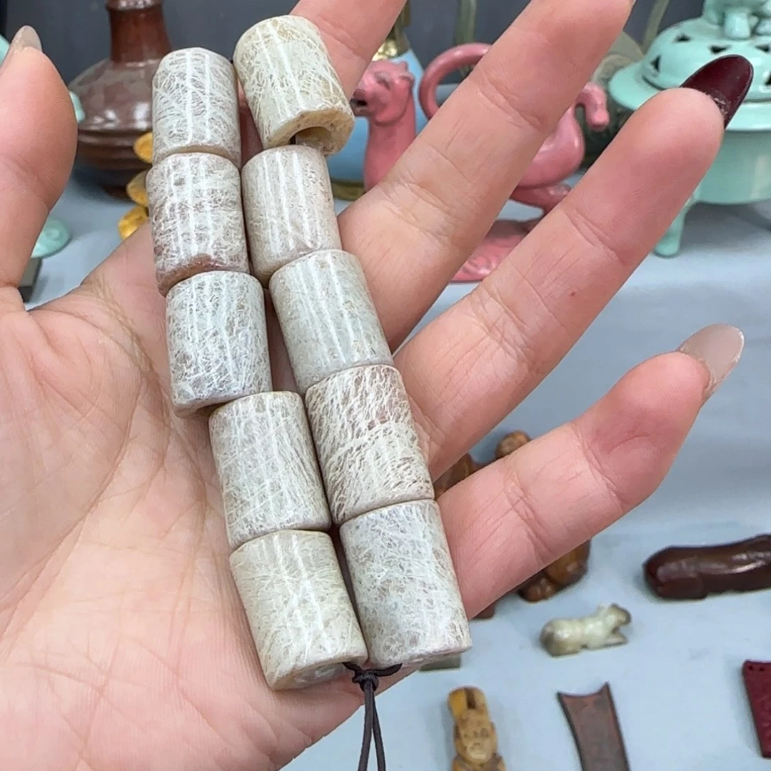 未镶嵌和田玉（糖玉）挂件