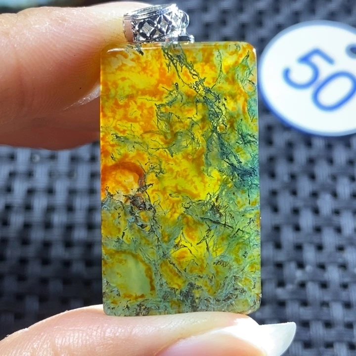 未镶嵌颈饰玛瑙/玉髓李*发