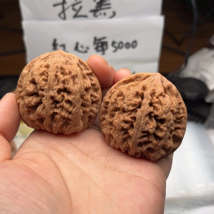 文玩核桃吊坠粗筋47