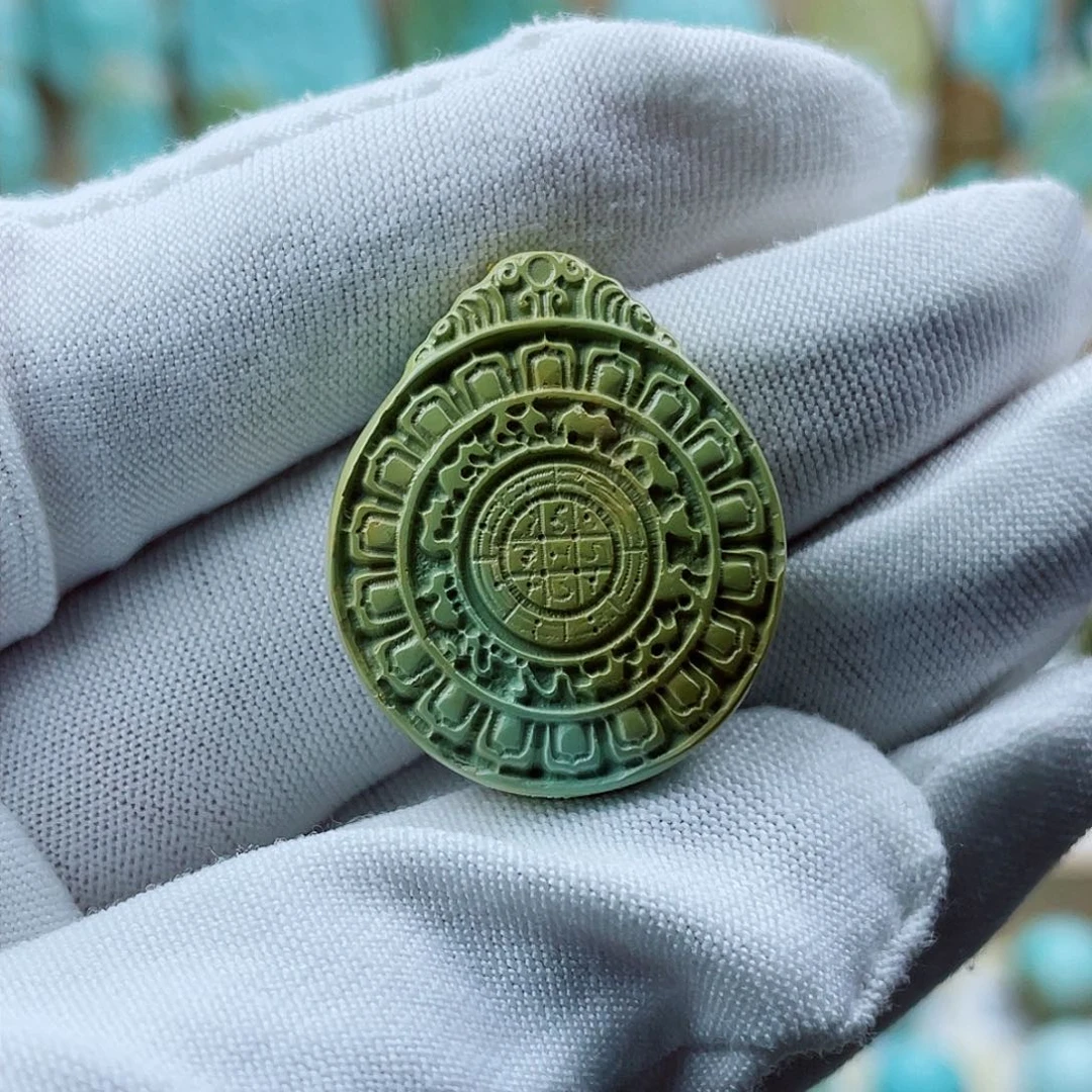 未镶嵌绿松石珠宝奇石