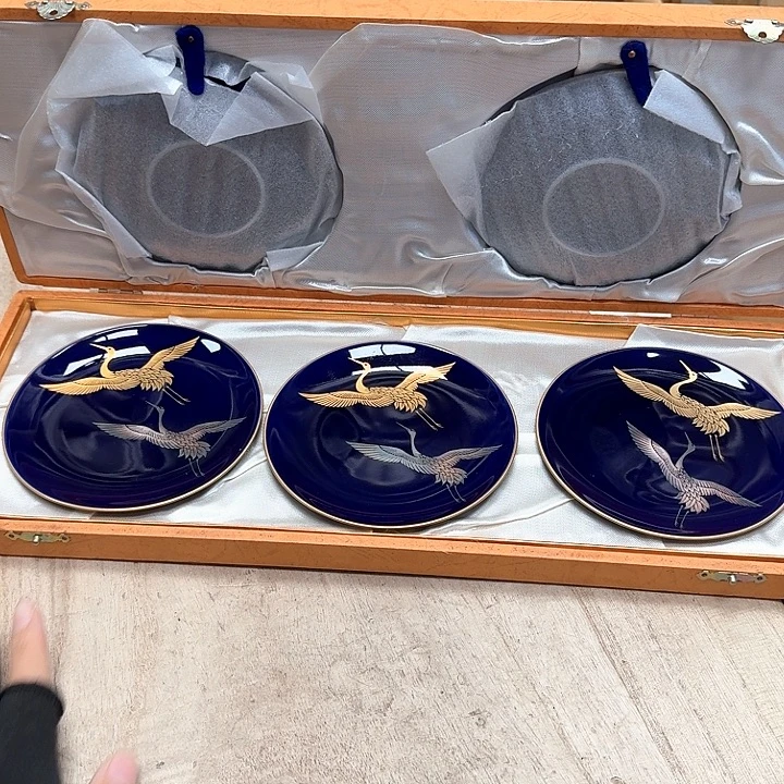 瓷片噗哈哈哈哈哈哈哈哈哈