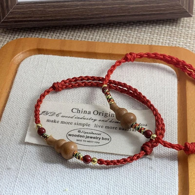 铜合金亚克力手链 天然老桃木葫芦红绳手链女本命年福禄平安手绳