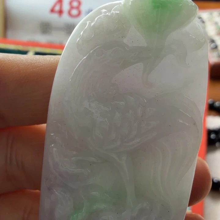 翡翠未镶嵌戒指金鸡报晓