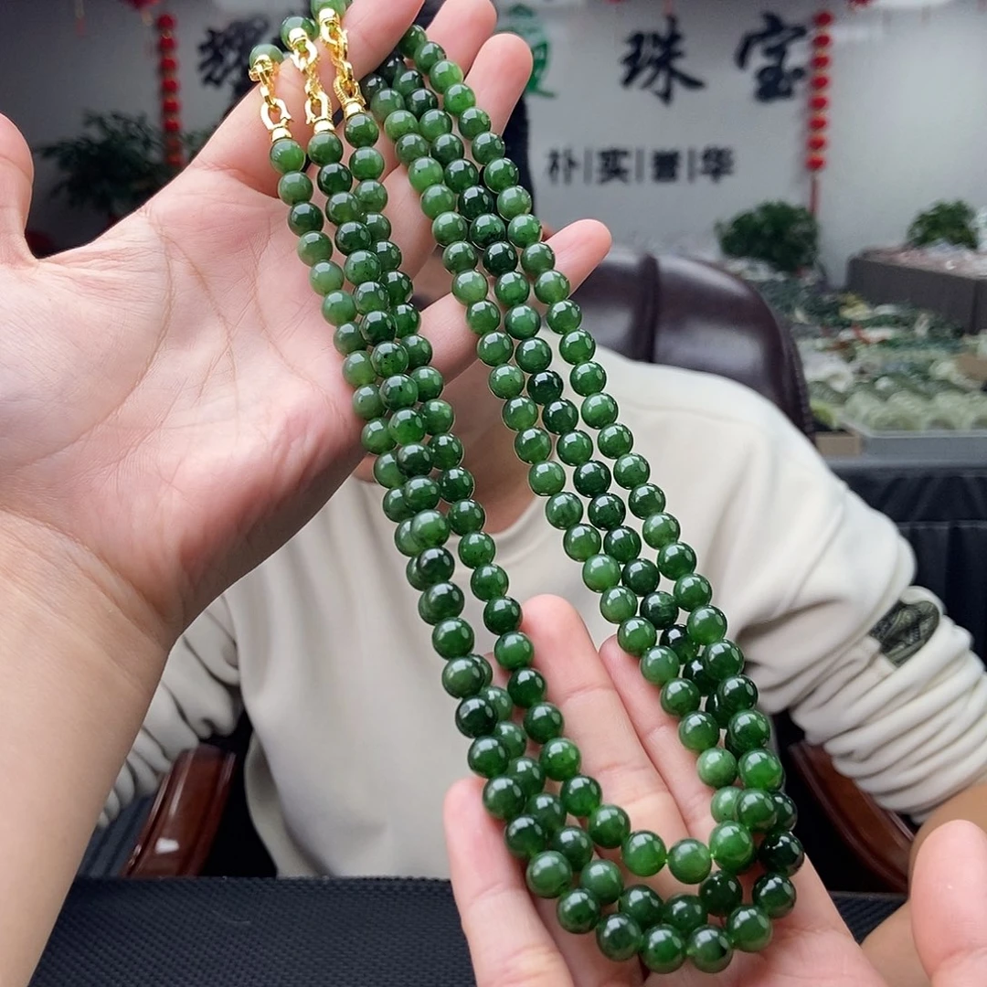 和田玉颜色多样性发拍一发一未镶嵌