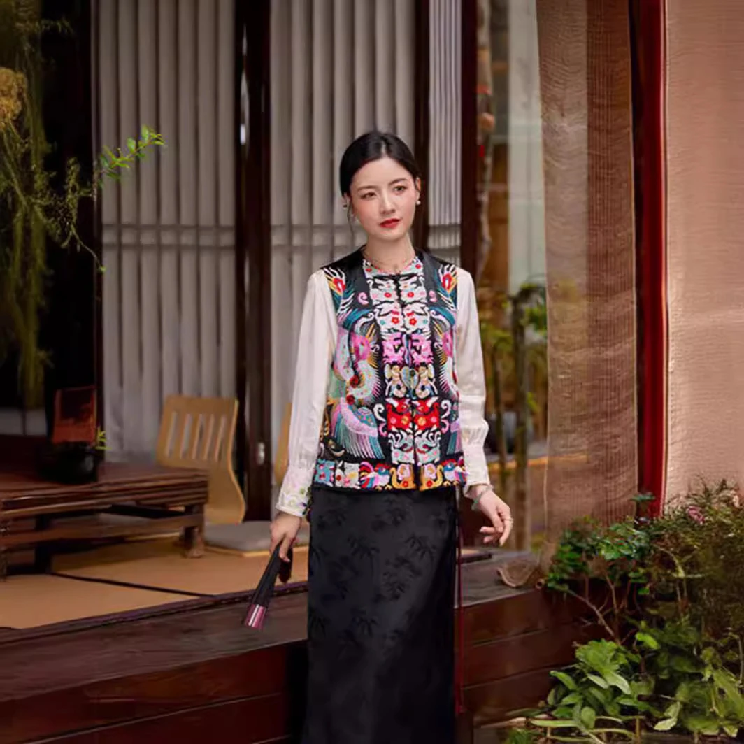 新中式国风马甲背心2025年新款改良复古刺绣外穿背心短款外套上衣