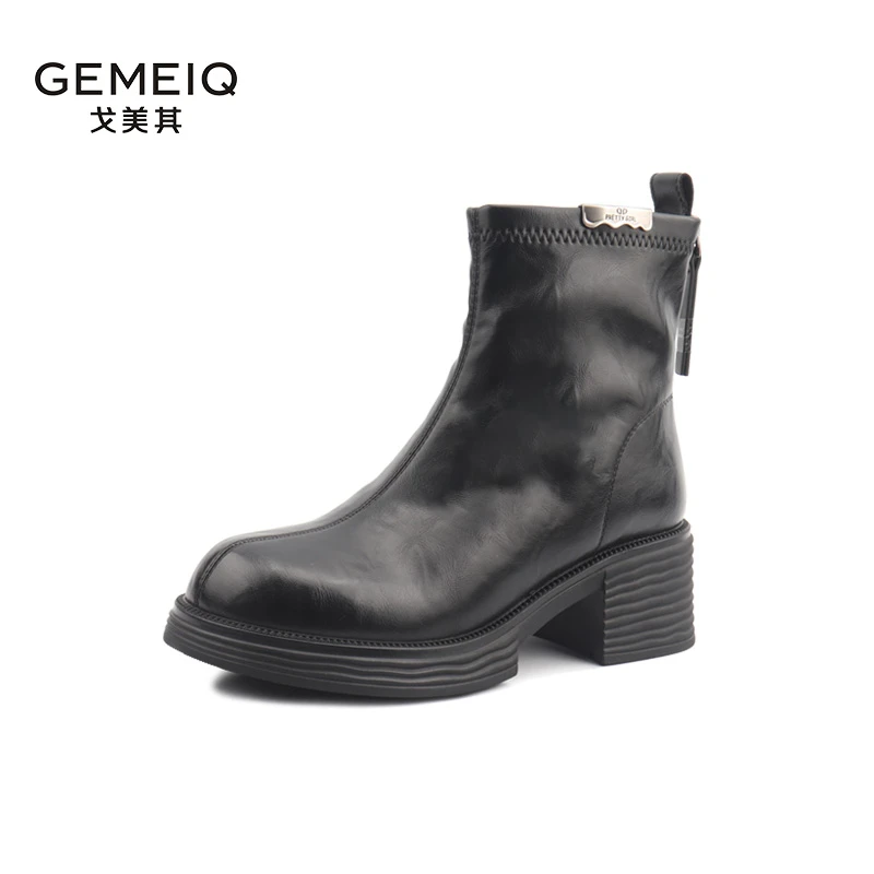 时装靴厚底冬季方头秋冬女鞋马丁靴时装瘦瘦靴圆头A371