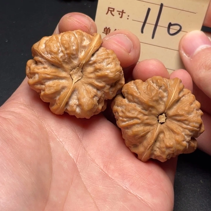 文玩核桃把件蛙蛙40尺白茬110