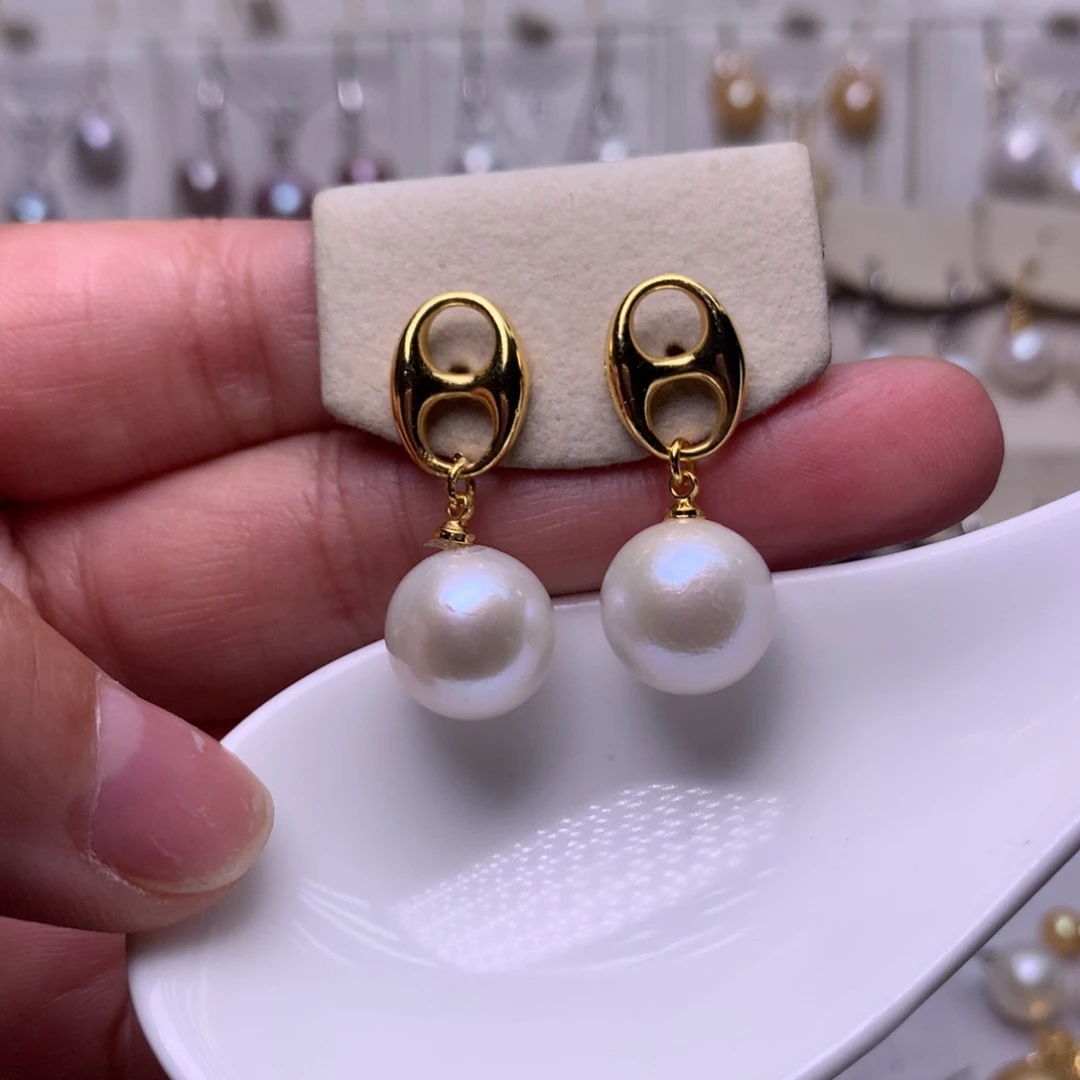 未镶嵌淡水珍珠耳饰