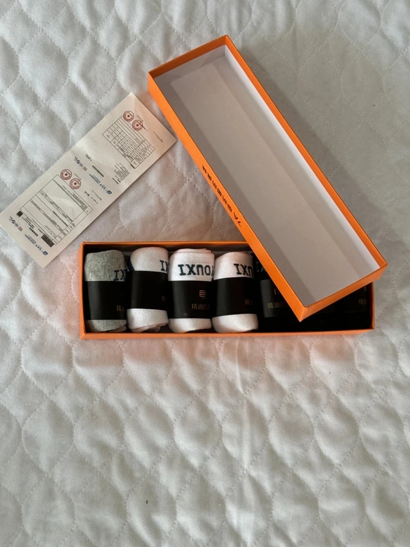 《云云家》高品质精油香氛防臭脚袜子棉袜发一盒