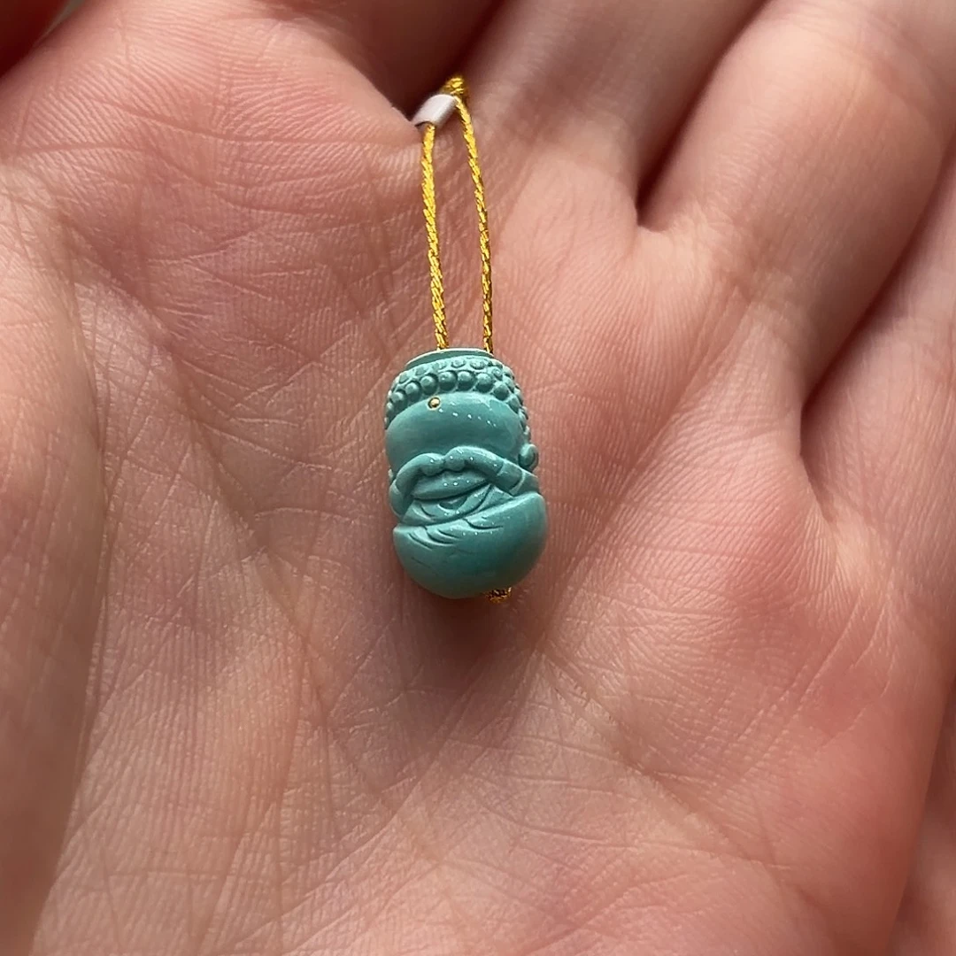 绿松石未镶嵌颈饰