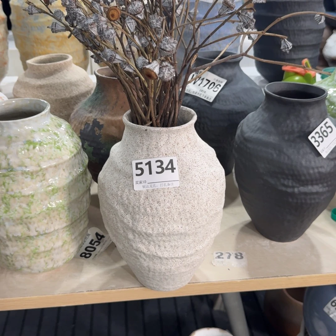 卖***姐摆件景德镇高温花瓶编码5134高28口8默认无孔