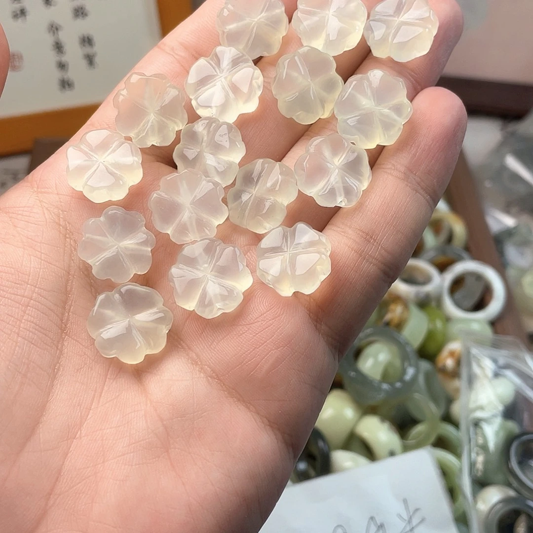 蛇纹石玉合金颈饰