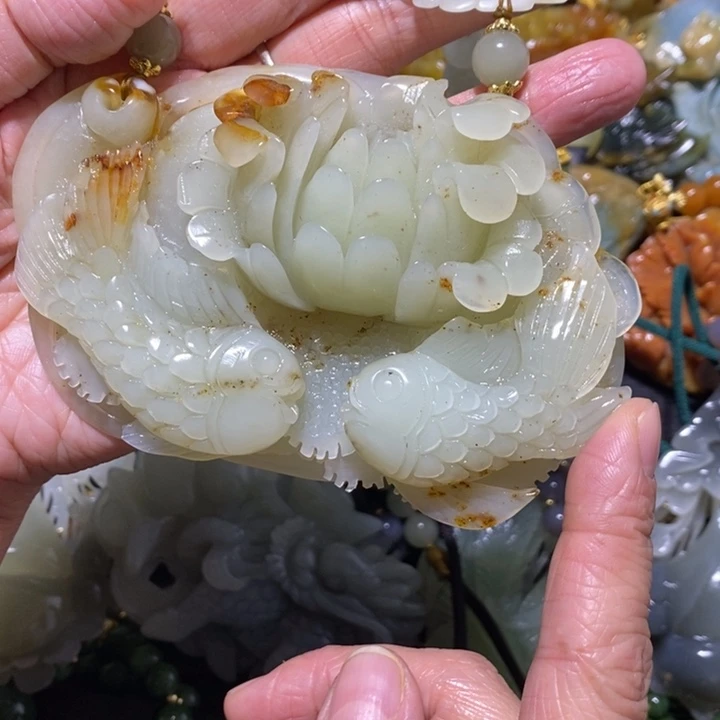 岫玉岫玊吊坠未镶嵌