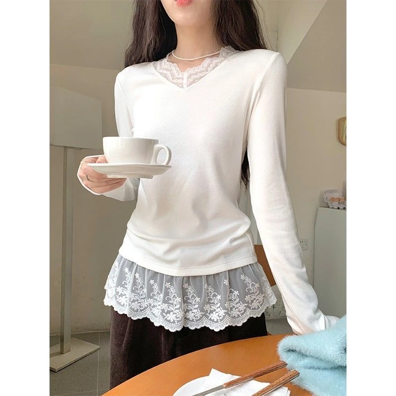 小香风蕾丝屁帘裙摆式T恤女早春洋气宽松百搭打底衫绝美内搭上衣