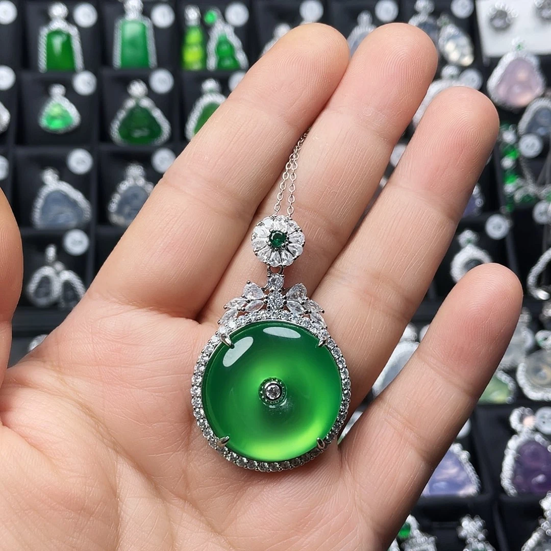 玛瑙/玉髓颈饰合金