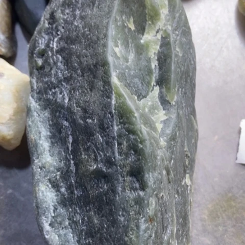 未镶嵌和田玉（糖玉）挂件