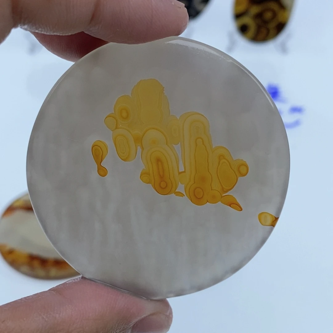 玛瑙/玉髓未镶嵌珠宝半成品