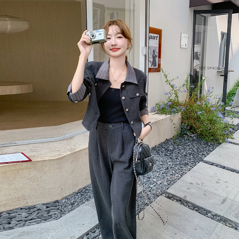 灰色韩系高级感小香风套装女2025秋新款Polo领短外套阔腿裤两件套