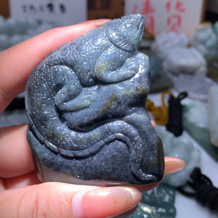 翡翠未镶嵌颈饰保真天然A货翡翠